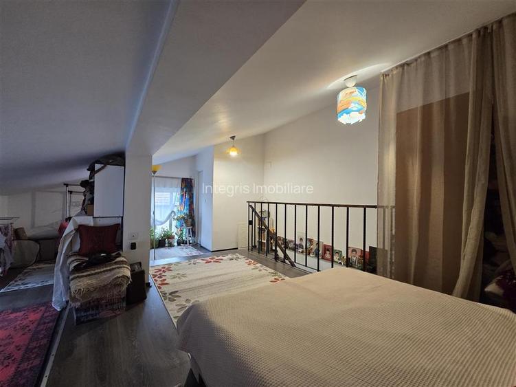 Integris Casa cu 5 camere,curte individuala,Str Gradinarilor,Oradea - 13