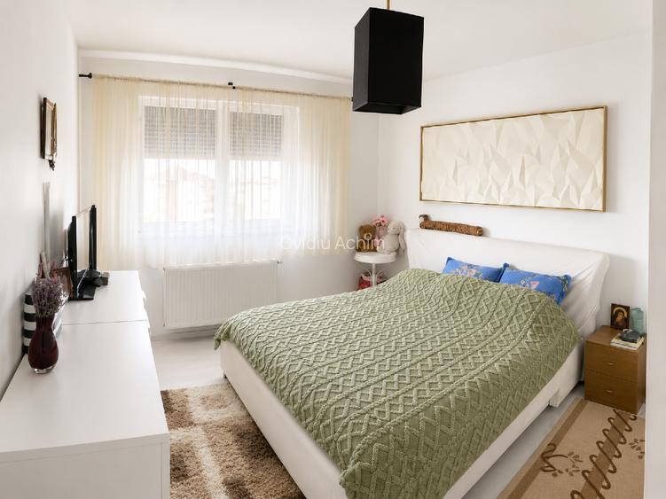 Apartament 3 camere de închiriat – Aleea Seviș, Bloc Y - 12