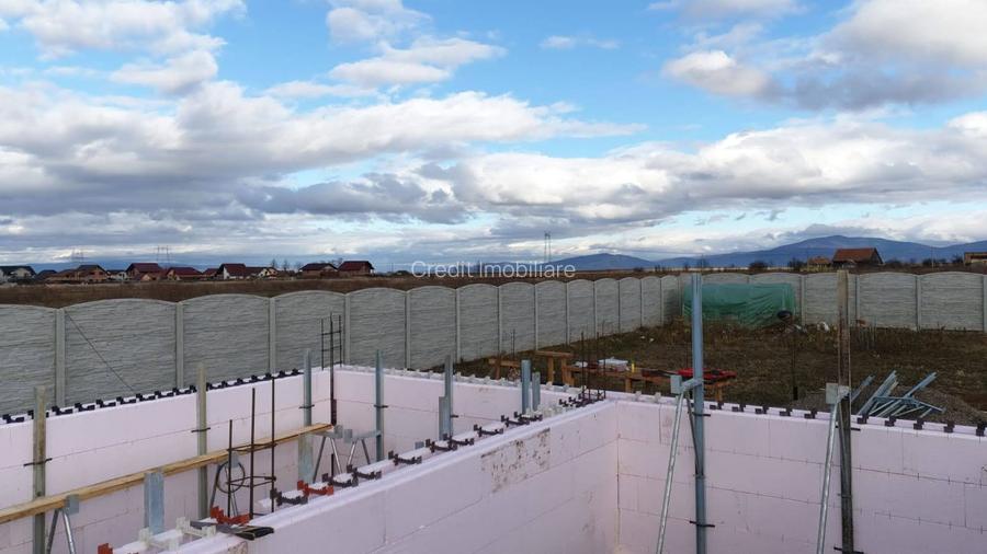 Casa individula de vanzare Izvor - 5