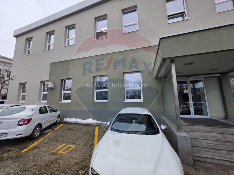 Spațiu de birouri de 1,780mp de vânzare în zona 13 Septembrie - 18