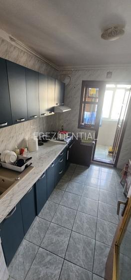 Apartament 3 camere-semidecomandat- zona Rahova - 3