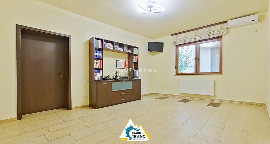 Spațiu de birou cu 4 camere, în zona centrală din Arad – ideal pentru afacerea t - 3