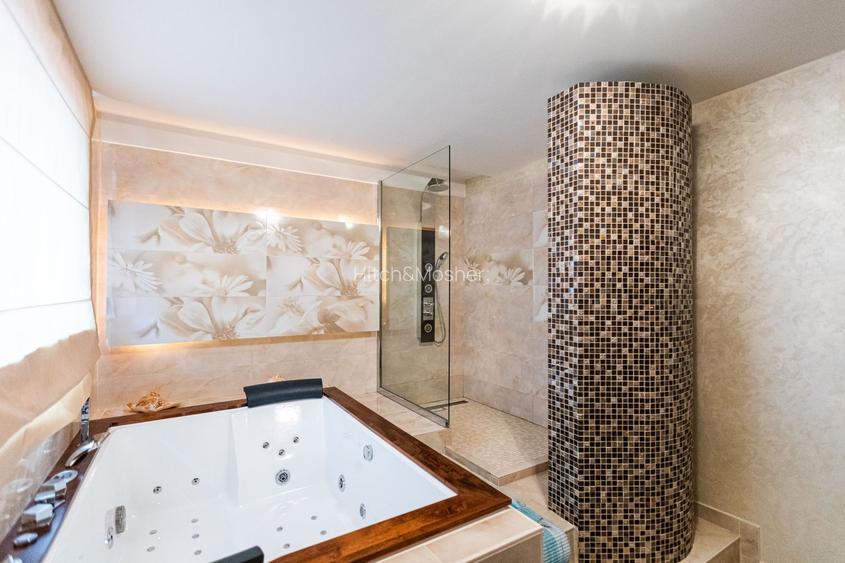 In dulcele stil mediteranean - casa de lux cu accente contemporane - 30