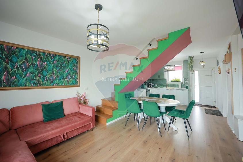 Casă / Vilă cu 4 camere de vânzare - 7