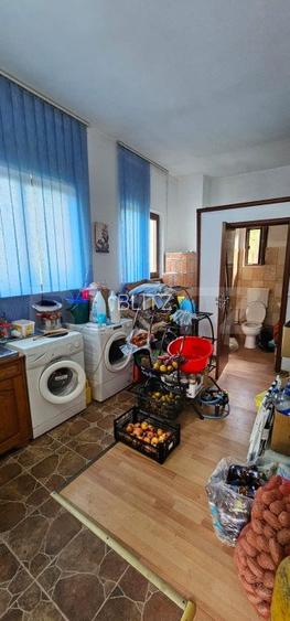 Casa deosebita, 3000 mp teren, 6 camere zona linistita - Barcani - 15