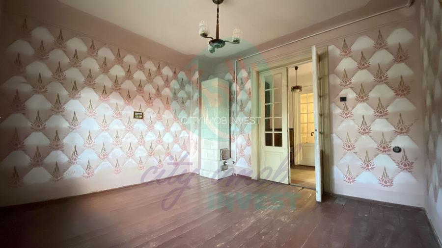 Parter de vila cu mică curte, Piața Alba Iulia - 3