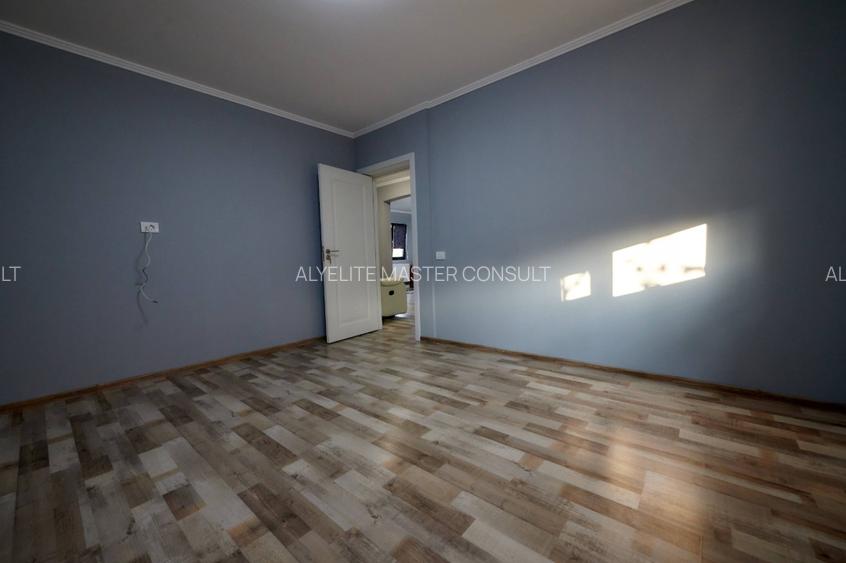 Casa parter si mansarda in zona Garii, Vaslui - 6