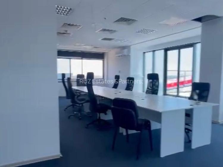 Spațiu birou  | 328 mp | Terasă Privată | Parcare disponibilă | Zona Pipera - 3