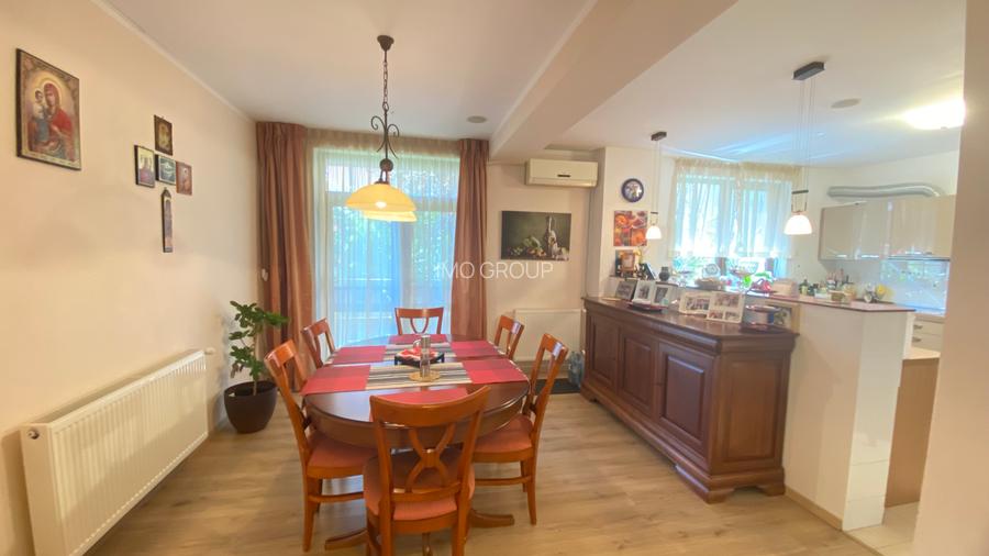 Se vinde URGENT Vila 6 camere Otopeni zona 23 August - 24