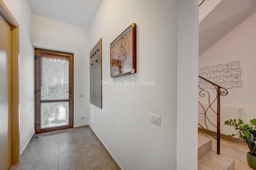 Vila de vanzare in Otopeni-central, zona linistita-Comision 0% - 19