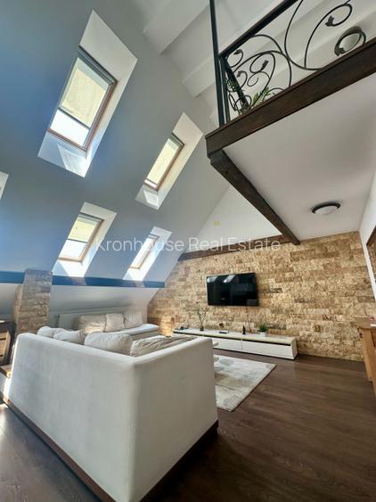 Penthouse cu terasă panoramică 35 mp – Tractorul, lângă Coresi Mall, 650€ - 4