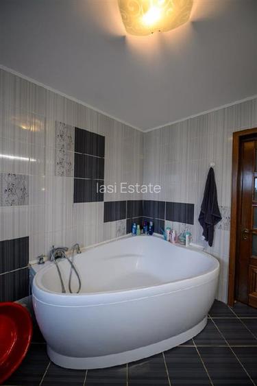 Galata platou VILA LUX P+M S.U=207 TEREN=806mp zona linistita - 9