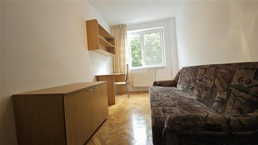 Apartament 4 camere 71mp,decomandat, Gheorgheni, str. Unirii - 18