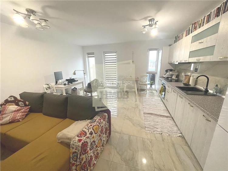 Apartament cu 2 camere si terasa in City Residence - 4