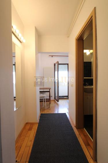 Corneliu Copusul, o camera, centrala proprie. - 4