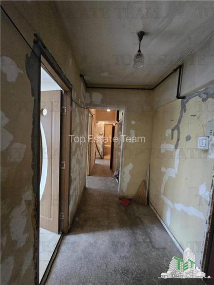 Apartament 3 camere renovabil Valea Ialomitei - 9