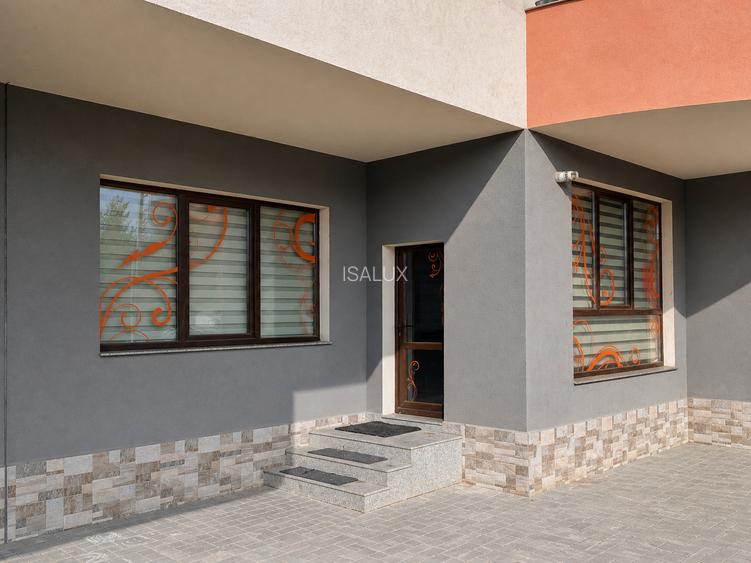 Spațiu 66 mp Premium zona Coresi cu vedere la stradă include 1 parcare subterana - 2
