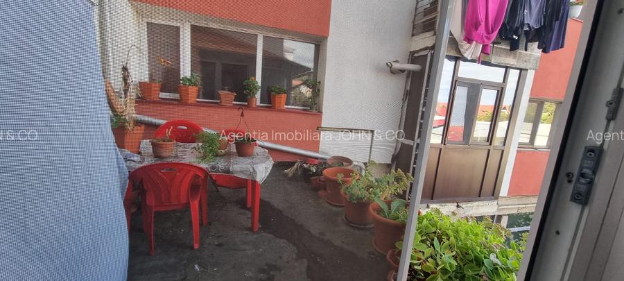 Vand apartament 4 cam. ,Topoloveni, etaj 1, ultracentral, langa Profi - 7