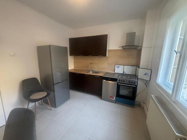 Mobilat si utilat aproape de Piata Unirii