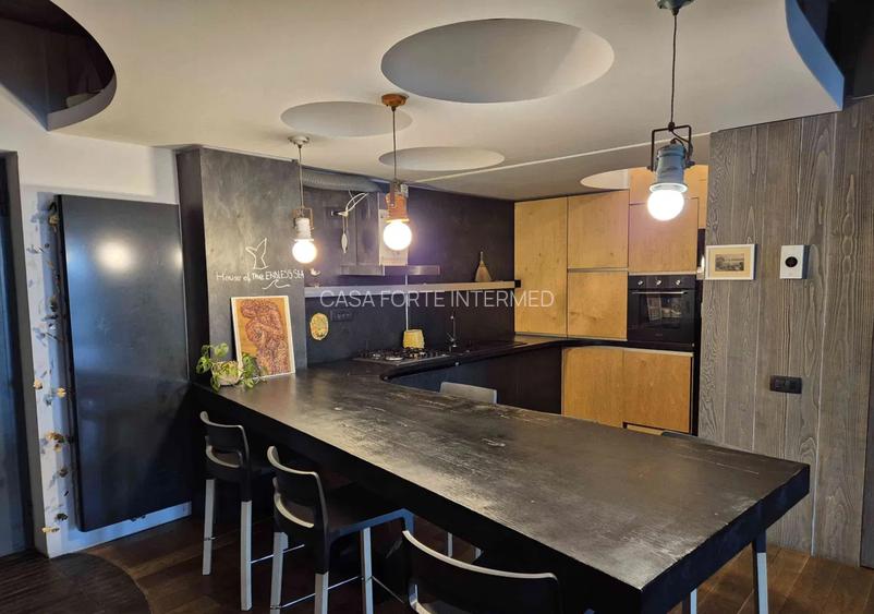 Apartament 4 camere, cu terasa si vedere la lac - zona hotel Vega 340000 euro - 4