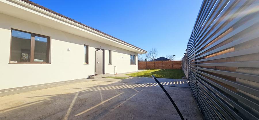 Vila pe Parter in stil Mediteranean - 3