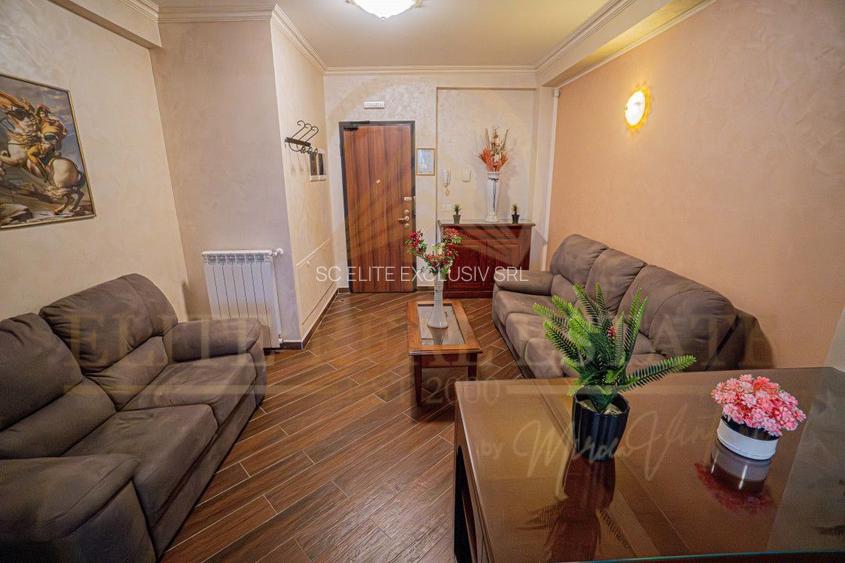 Stațiunea Mamaia - 3 camere, vedere panoramică la lac &acirc; Vila Ovidiu - 7