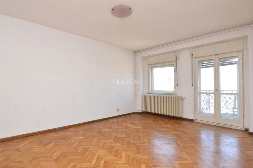 VANZARE APARTAMENT 4 CAMERE UNIRII – FANTANI - 8