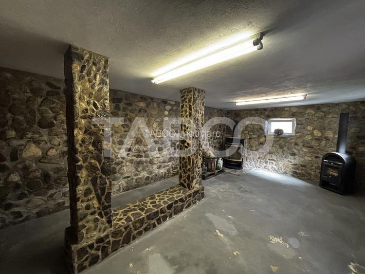 Casa de vanzare individuala cu 950mp teren Saliste zona deosebita - 30