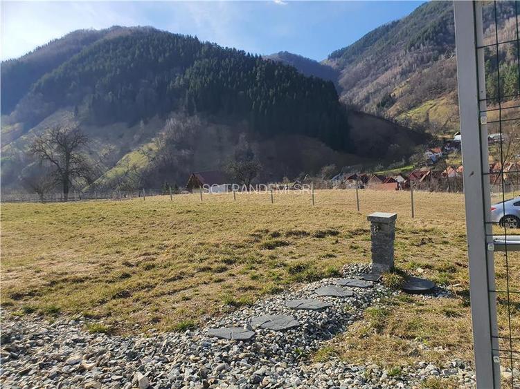 Vindem urgent 1035mp teren intravilan in Rau Sadului ,  SIBIU - 26