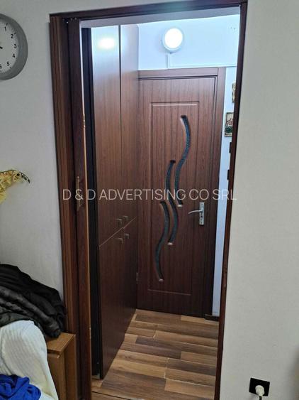 Titan - 7 min. METROU -   Apartament 2 camere - MODERN - An 1979 - ANVELOPAT - 2