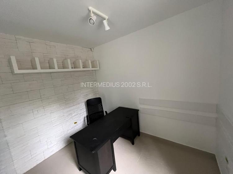 Apartament 3 camere, garaj si boxa - zona Centrala-Prefectura - 11