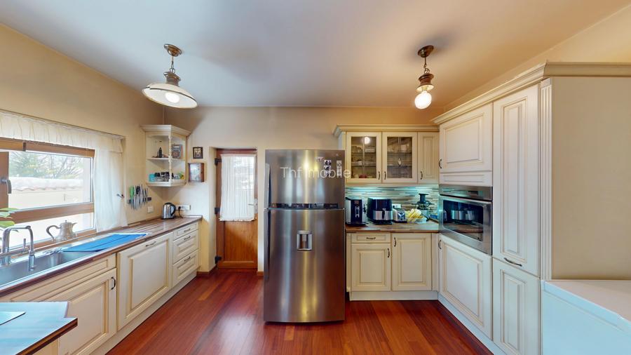 Vilă individuală, 5-6 camere- apariție rară- Sector 1 - 5