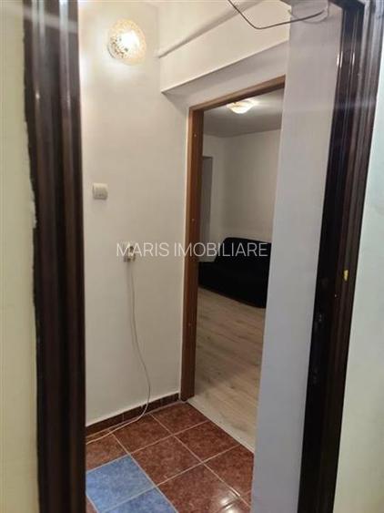 Tudor Diamant garsoniera mobilata si utilata - 7