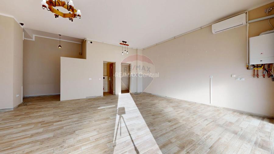 Spațiu comercial de închiriat  Brașov, Răcădău, Ansamblul Cosmopolit - 8