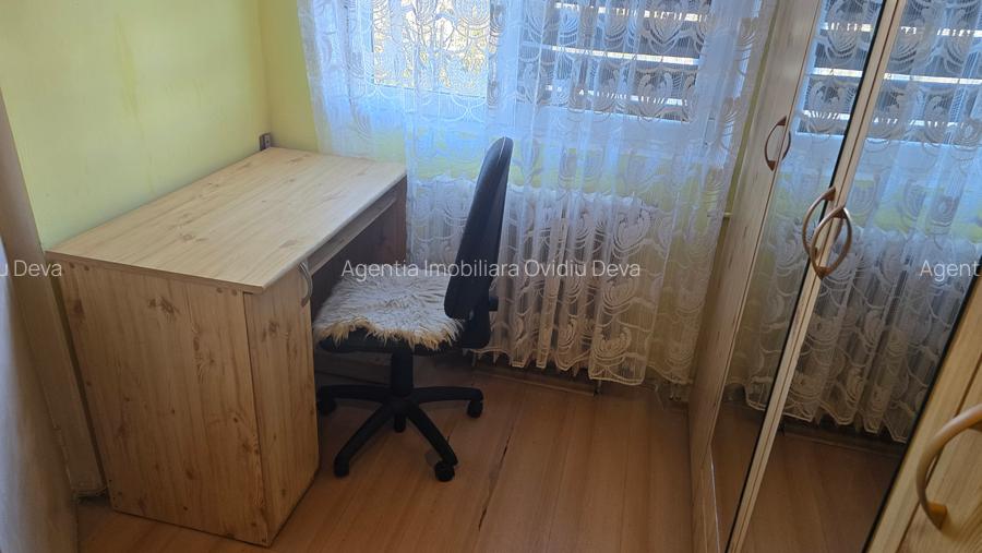 Inchiriez apartament 2 camere in Deva, zona Dacia, - 9