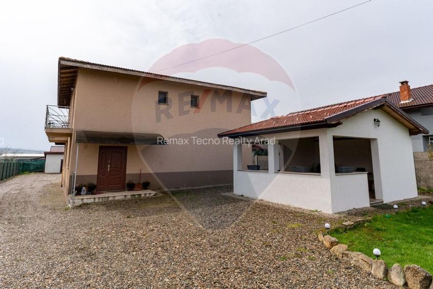 Vila/Pensiune de vanzare Bacia,jud.Hunedoara - 20