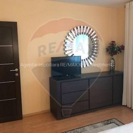 Apartament 2 camere de închiriat, str. Lunga - 3