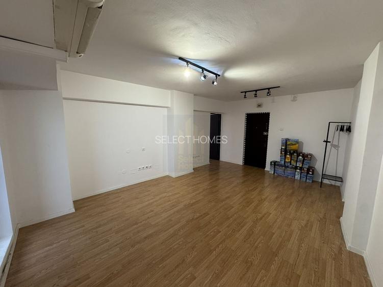 Spatii de birouri de vanzare *Piata Unirii* suprafete intre 27-182mp - 11