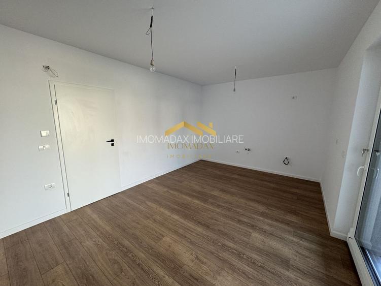 Bucovăț-Duplex 4 Camere-Baterii de Stocare - 23