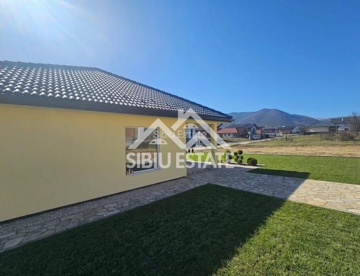 Casa noua 4 camere, 2 bai, pe un singur nivel - 9