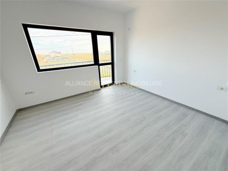 Duplex / 6 Camere / 3 Bai / Teren 250 mp - 15