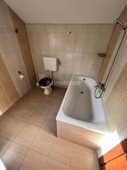 Comision 0 - zona Kaufland - Apt. cu 4 camere pe 2 niveluri - CT/AC - 11