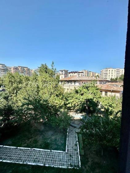 Vitan Mall, Mihai Bravu, Dristor metrou P+2 - 7