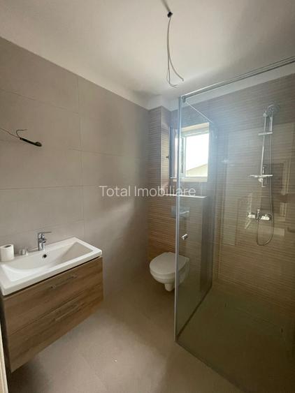 case individuale cuplate de vânzare în zona centrala str. Paltinis - 13