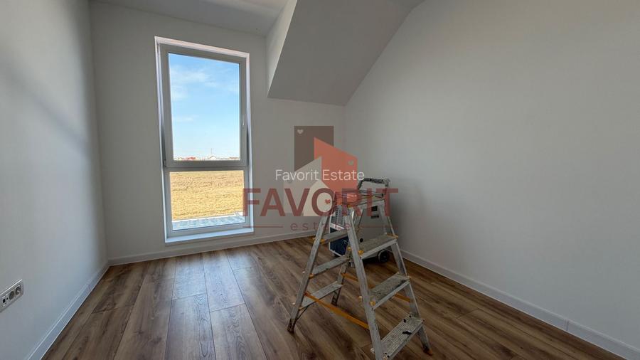 Duplex 4 camere | La asfalt | Toate utilitatile | Statie de autobuz - 13