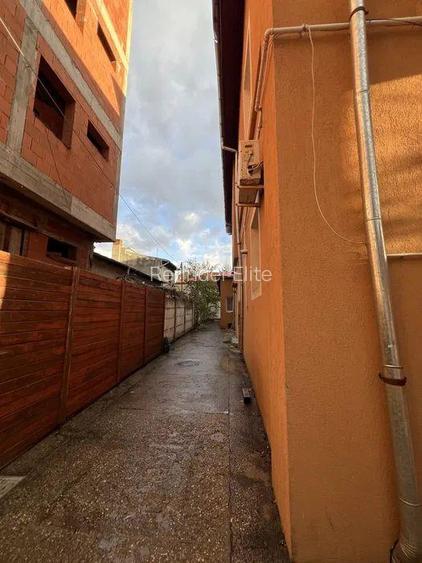 Vila 345 mp | Piata Domenii- Plesoianu | teren 350 mp | - 2