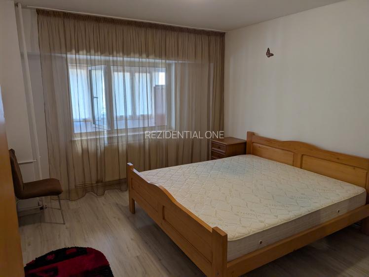 Apartament decomandat Banca Națională etaj 1, bloc 1992 - 11