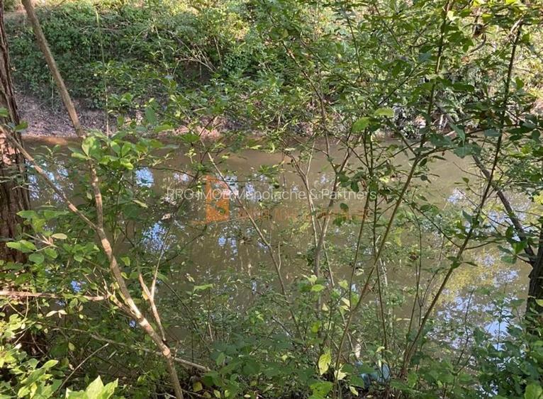 Teren intravilan zona Tisau - 6