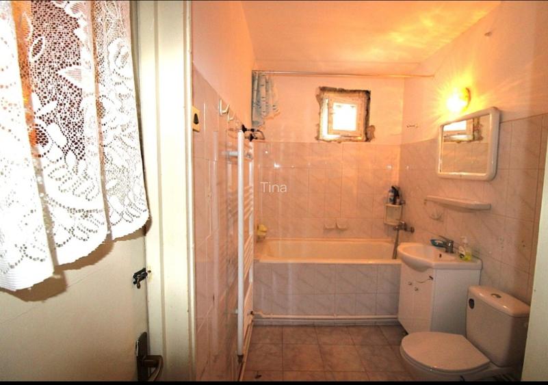 Privat ofer spre vanzare apartament 3 camere - 5
