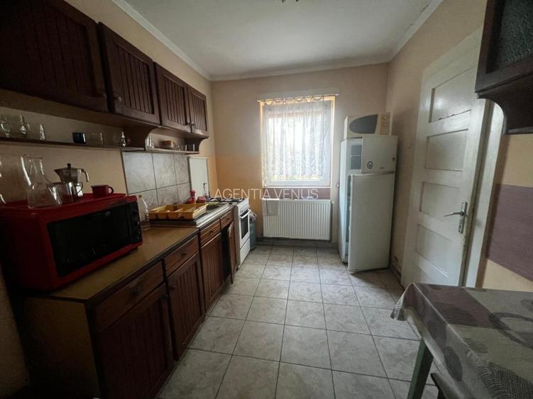 Spatiu pentru dispensar medical-veterinar si locuinta de serviciu cu teren mare - 3